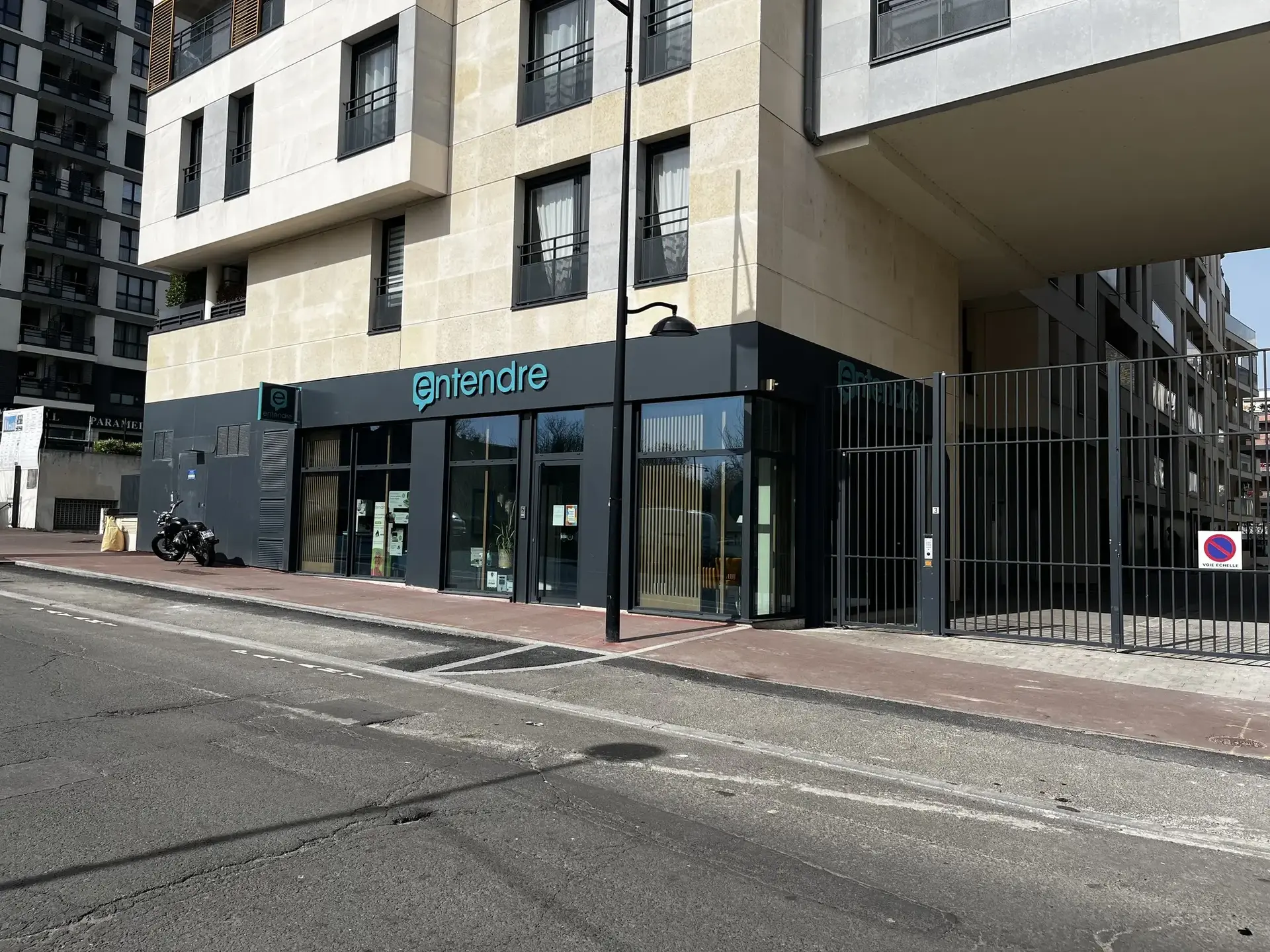 Photo Audioprothésiste Entendre Joinville Le Pont