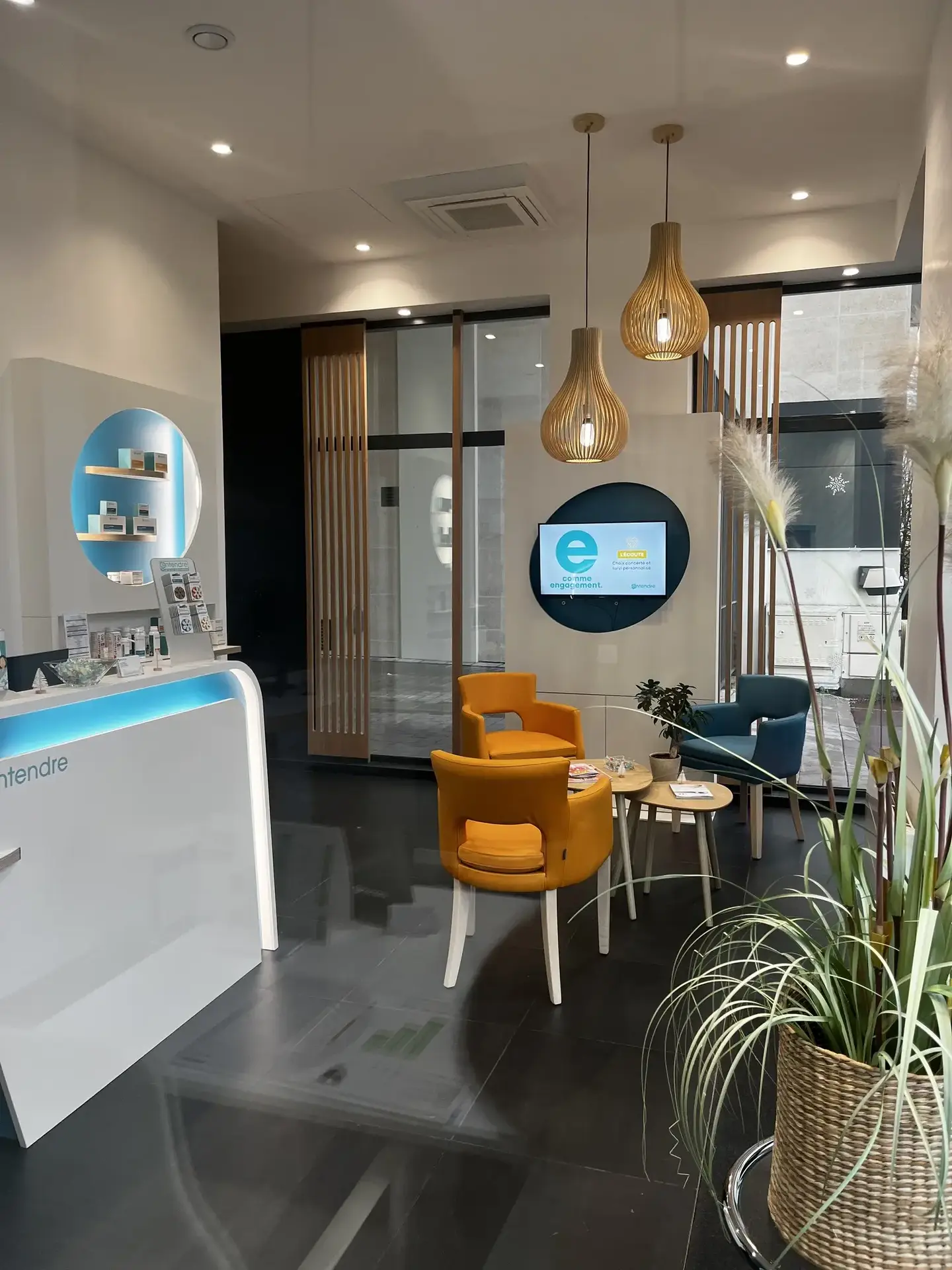 Photo Audioprothésiste Entendre Joinville Le Pont